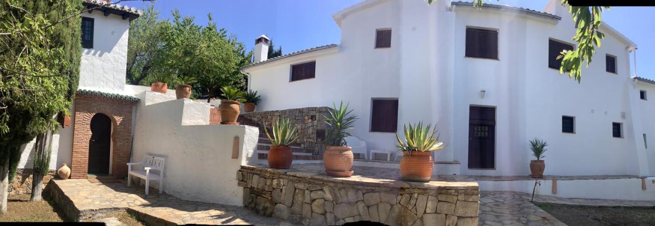 Cortijo La Fe Casa de hóspedes Montefrío Exterior foto
